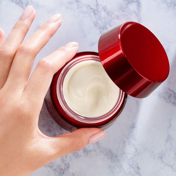 Kem chống lão hóa mới Skinpower Cream 