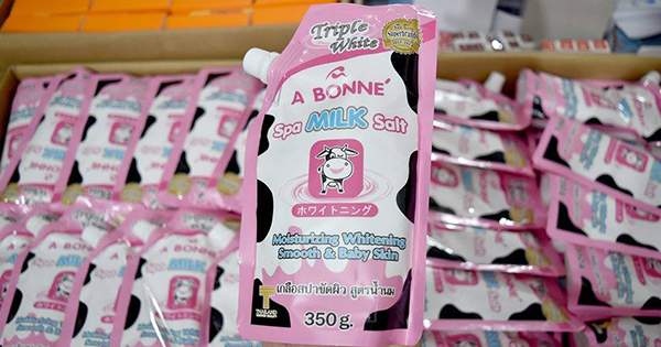02 Sản Phẩm Muối tắm sữa bò tẩy tế bào chết A Bonne Spa Milk Salt Thái Lan - Giá cực rẻ!