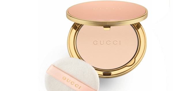 Phấn phủ Gucci Poudre De Beauté Mat Naturel Mới - Giá cực rẻ!